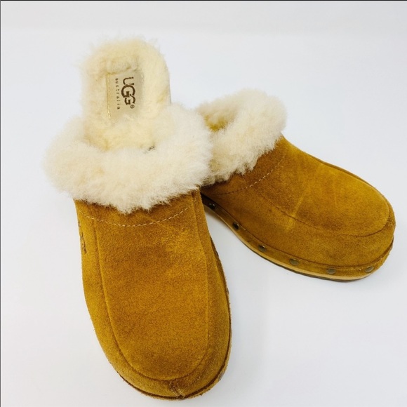 UGG Shoes - UGG Cllogs/ Mules Kalie Brown, Suede, Wooden